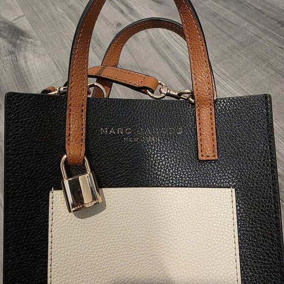 Marc Jacobs Grind Micro Mini Tote Multicolor Crossbody Bag Smoked Almond Multi - Picture 2 of 9